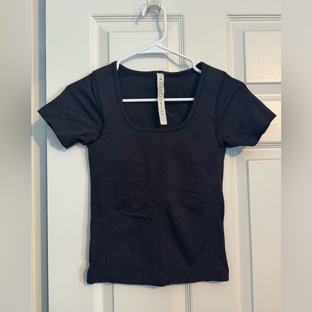 Lululemon Women's Ebb to Street Short Sleeve Top